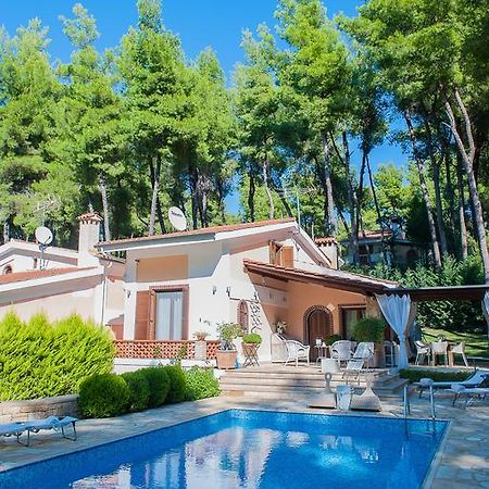 Naftilos Villa Sani With Private Pool Exterior foto